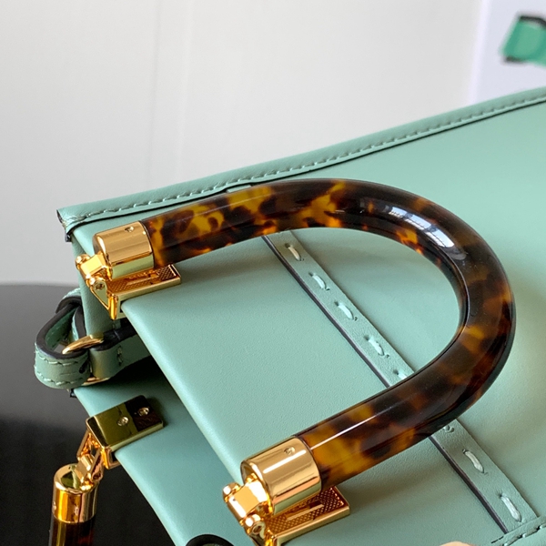 スーパーコピーブランドバッグ角部分ディテール